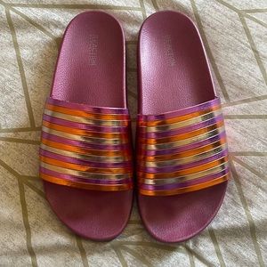 Kenneth Cole MutliColor Slides